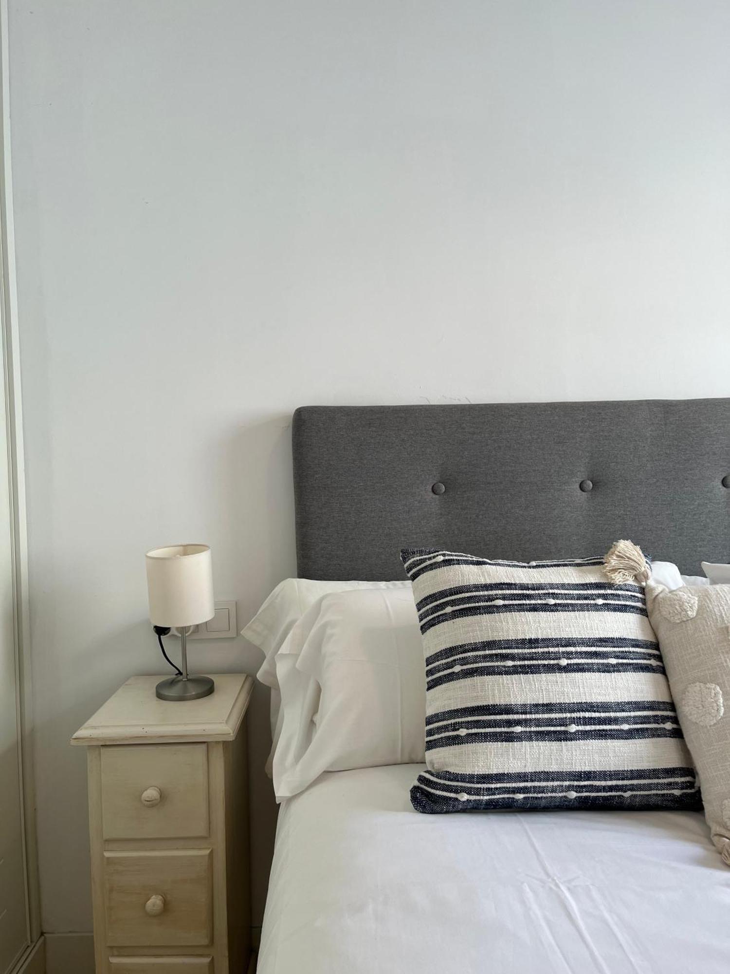Balcones De Jauregui Premium Apartment Севилья Экстерьер фото