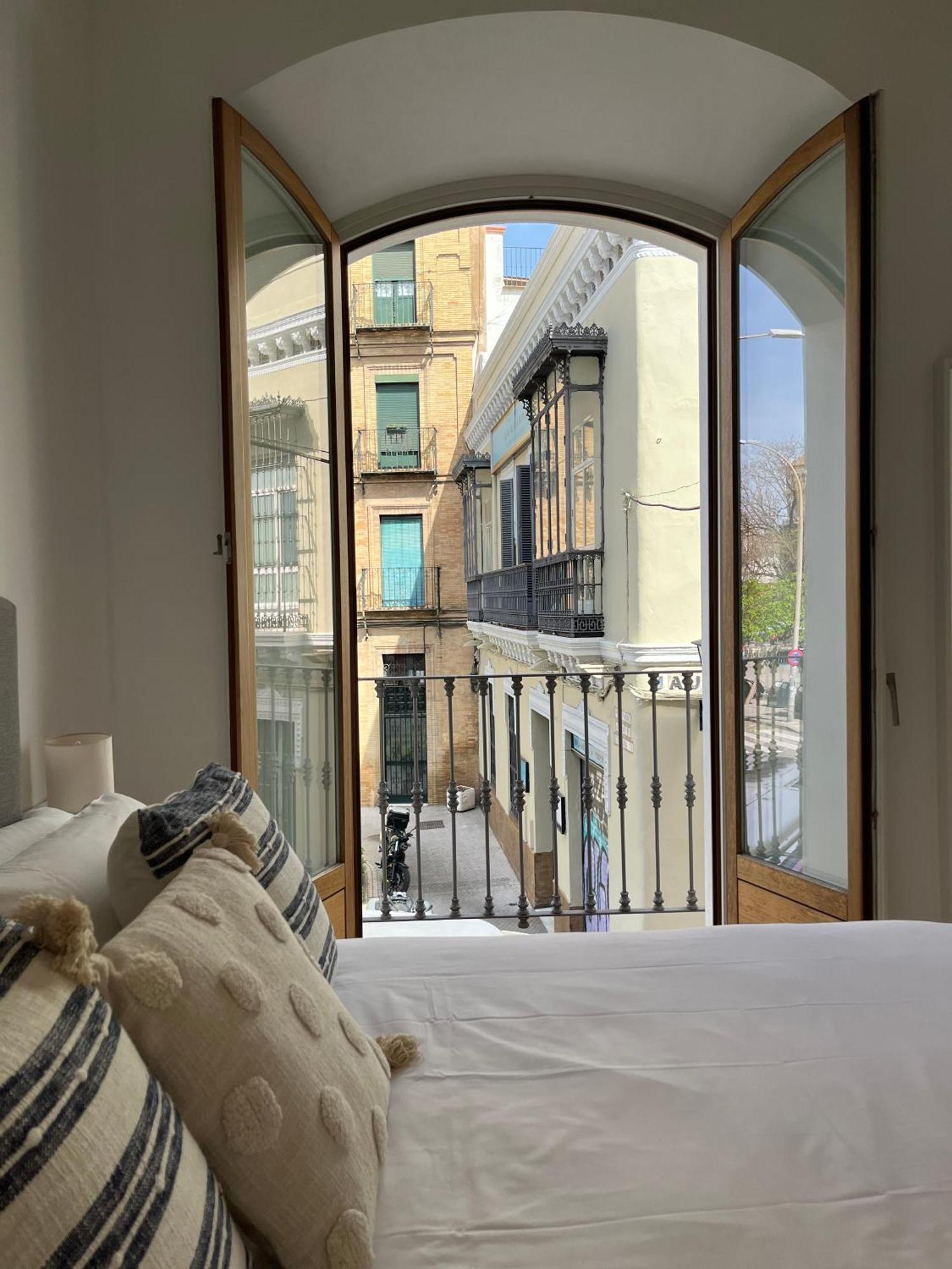 Balcones De Jauregui Premium Apartment Севилья Экстерьер фото